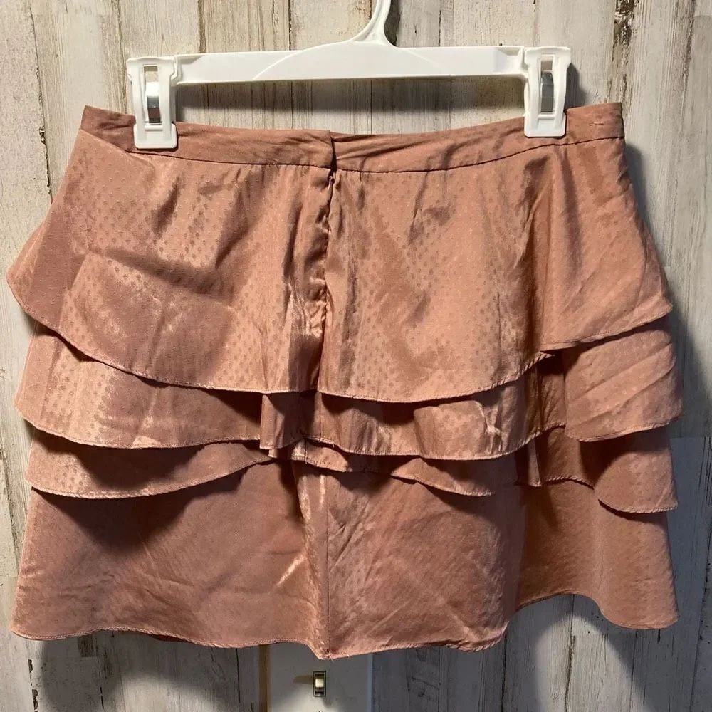 Skirt and sexy little thing size 6 unknown manufacture